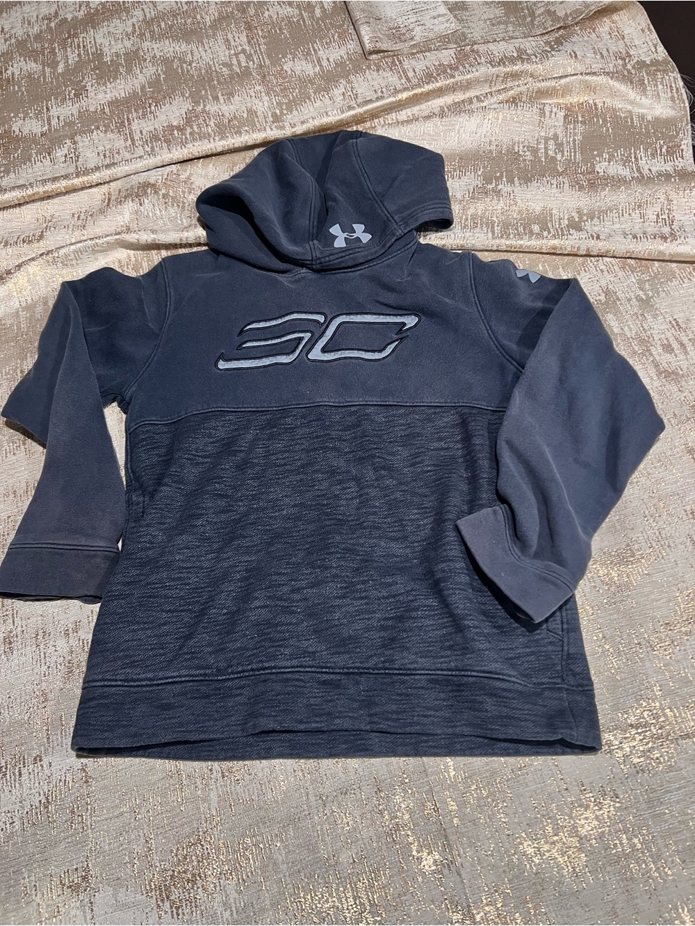 Steph Curry  Under Armour Hooded Sweatshirt Youth L